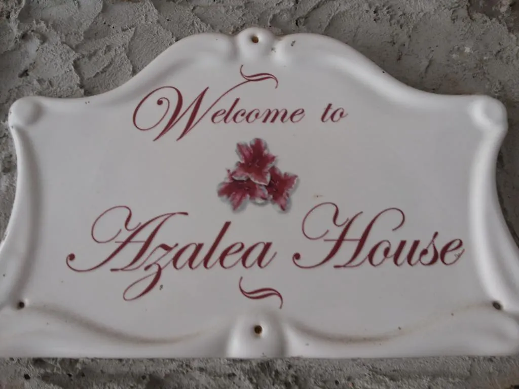 Charming Glicine And Azalea House Art And Colour With Lakeview Italy